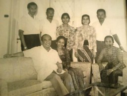 Soekarno Kepincut Hariyatie Penari asal Surabaya
