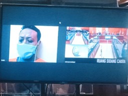 Penipu Mantan Kapolda Jatim Dituntut 2 Tahun