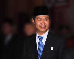 Memahami Gerak Politisi Jelang Pilkada 2020