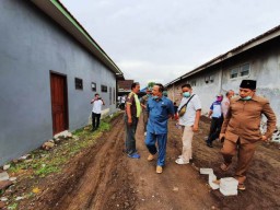 Warga Minta Proyek Perumahan di Beji Berhenti