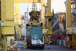 Pelindo 3 Berkolaborasi Tekan Biaya Logistik