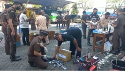 Gudang Penuh, Barang Bukti Kejari Bangil Dimusnahkan