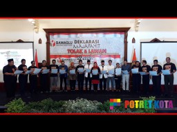 Bawaslu Jatim Deklarasi Tolak Politik Uang dan Sara