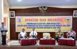 Puluhan Wartawan 'Intip' Produksi Kopi & Cokelat