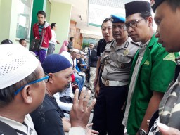 Polwan Dicakar, Massa #2019GantiPresiden Dihajar