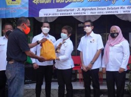 Ginsi Jatim Bagikan 200 Paket Sembako