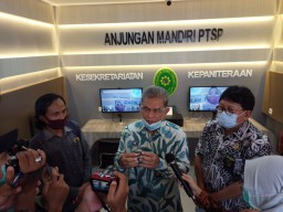 Pengadilan Tinggi Surabaya Menginisiasi Inovasi PTSP Online
