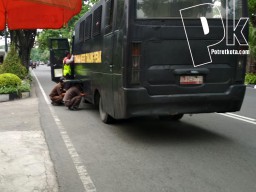 Mobil Tahanan Kejaksaan Mogok Dijalan