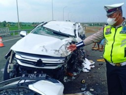 Vanessa Angel Tewas di Tol Jombang - Mojokerto