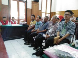 Jaksa Bingung Isi Dakwaan Terdakwa SPBU Tegalsari