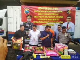 Bos Beras UD Leo Jaya Curangi Pelanggan