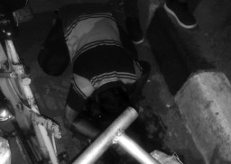 Penjual Pentol Keliling Meninggal Bersujud