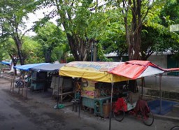 Wacana Tarif Pajak PKL di Surabaya Menuai Protes