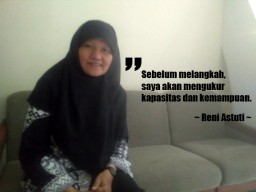 Masuk Bursa Cawali Surabaya, Reni Astuti Merendah