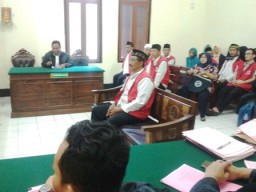 Sewakan Lahan Tanpa Izin, Sutiyono Jadi Pesakitan