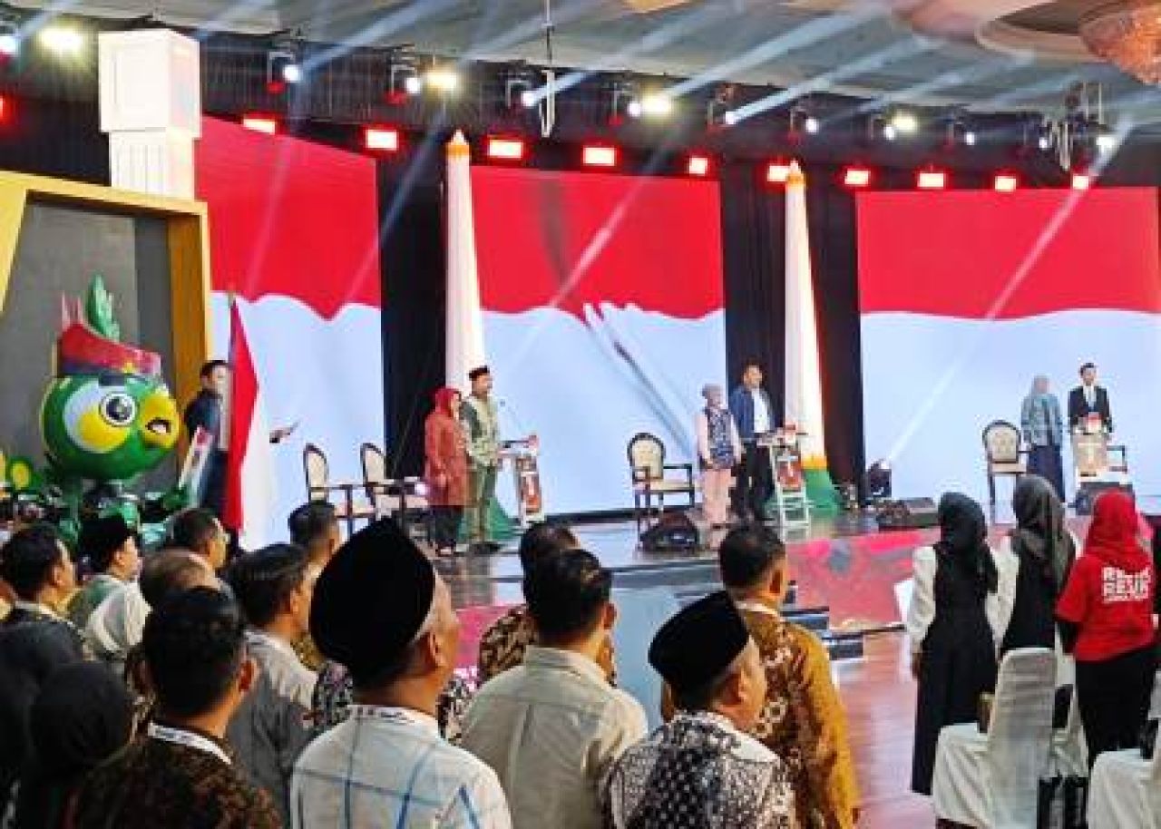 Suasana debat kedua Pilgub Jatim 2024.