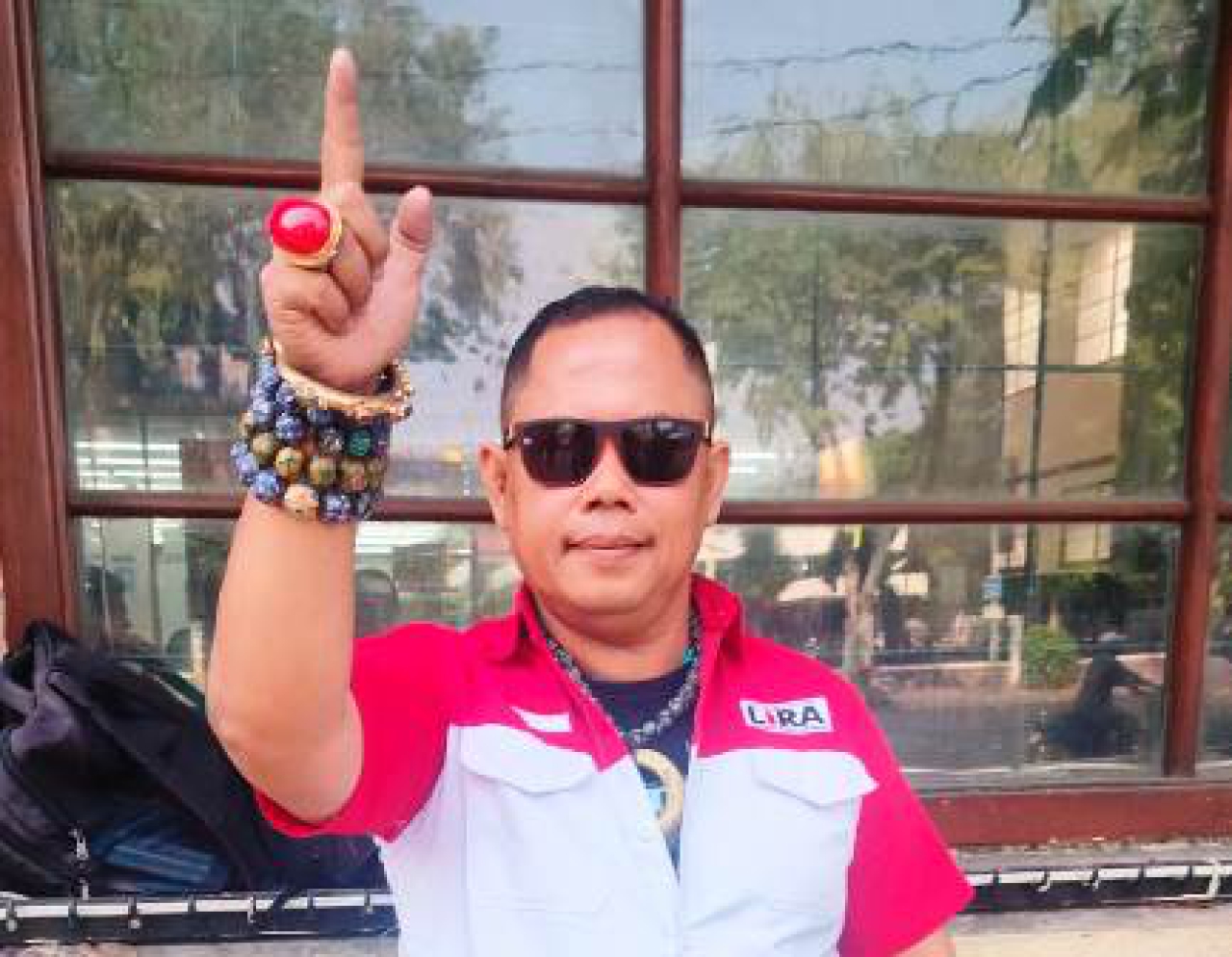 Wakil Gubenur LIRA Jawa Timur, Ayi Suhaya SH