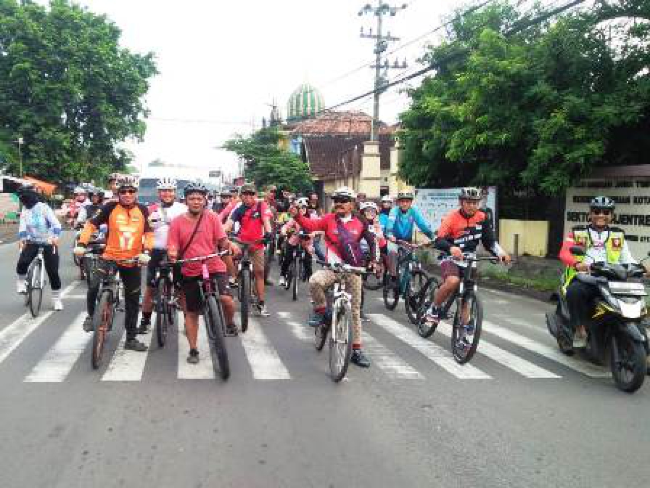 Komunitas sepeda di Pasuruan.