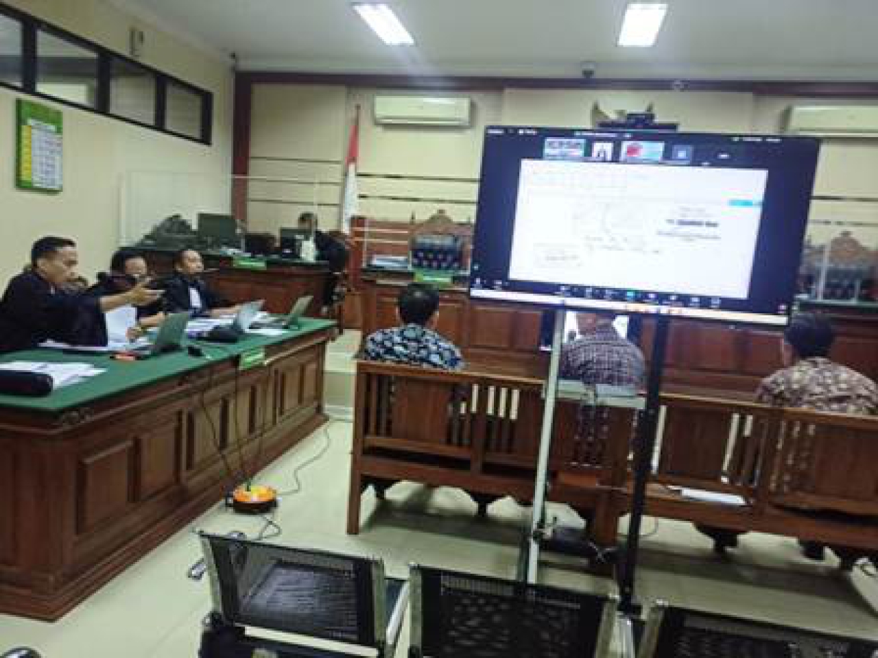 Sidang Mochamad Cholidi, Mochamad Khoiri dan Muhchin Karli.