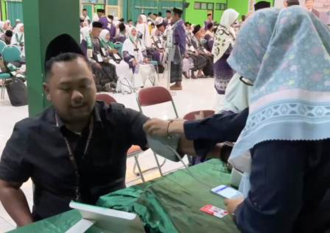 Bupati Gresik, Fandi Ahmad Yani