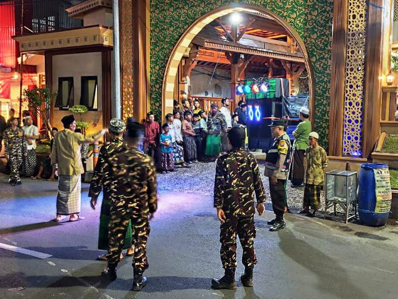 Acara Bersih Desa dan Haul Akbar Kampung Rungkut Tengah.