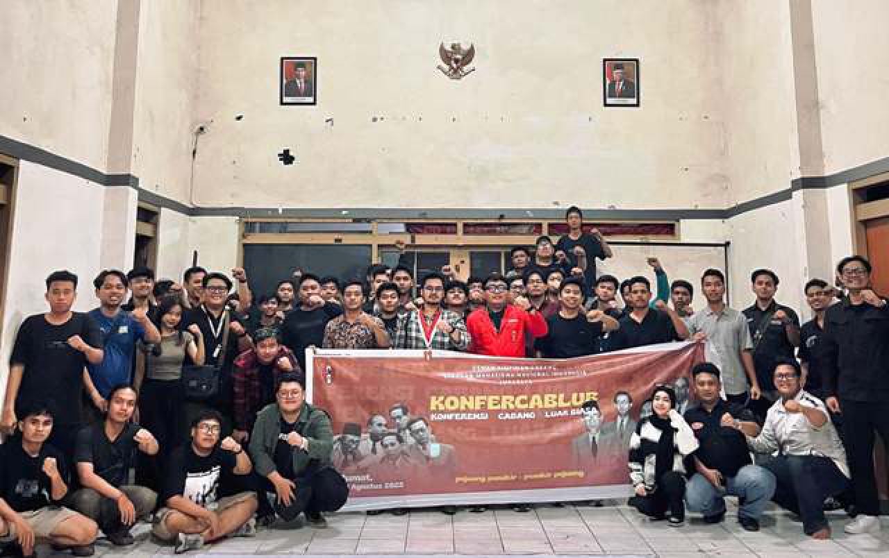 Komisariat GMNI se Surabaya.