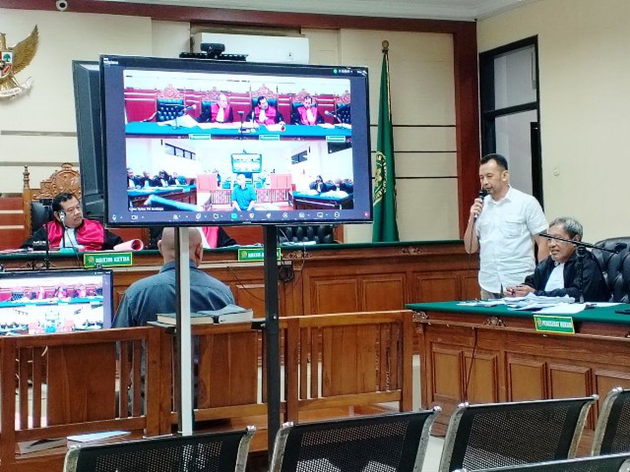 Agenda pemeriksaan Terdakwa Masrur.