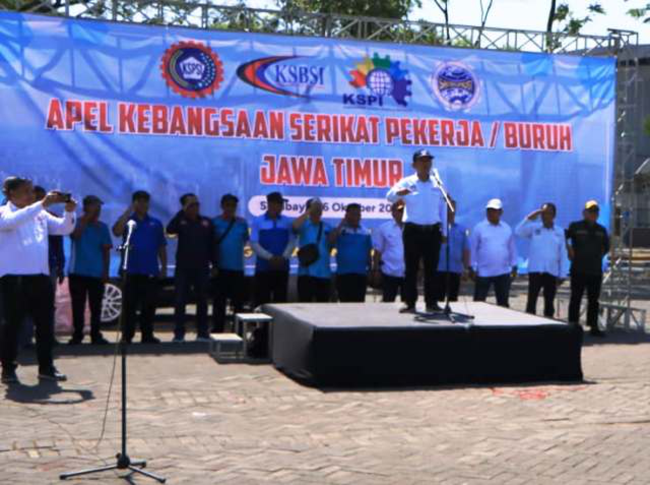 Serikat pekerja yang turut berpartisipasi antara lain DPW KSBSI, DPW SARBUMUSI, DPD KSN, DPW KASBI, DPD SPN, FSBI, dan berbagai DPD serta PD di bawah konfederasi besar seperti KSPSI dan KSPI.