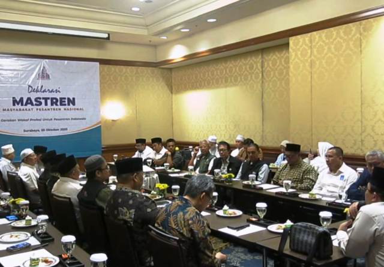 Arsitek dan Ahli Konstruksi Bersatu Wakafkan Profesi untuk Pesantren