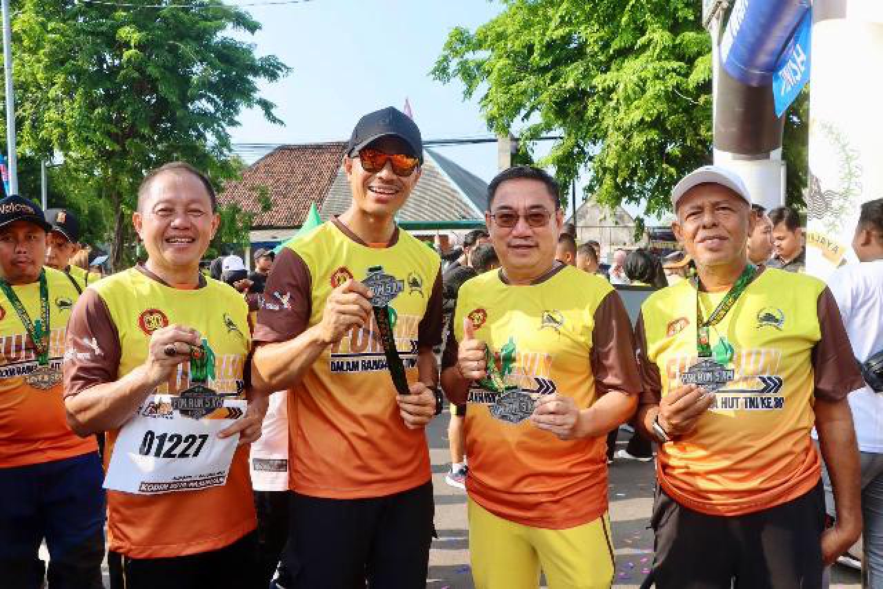 Peserta Fun Run 5 Km Kodim 0819 Pasuruan.