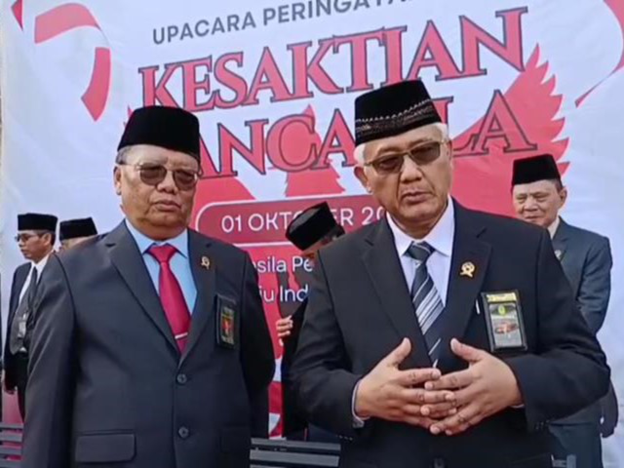 Ketua Pengadilan Tinggi Surabaya Sujatmiko usai melaksanakan Upacara Hari Kesaktian Pancasila, Rabu, (01/10/2025).