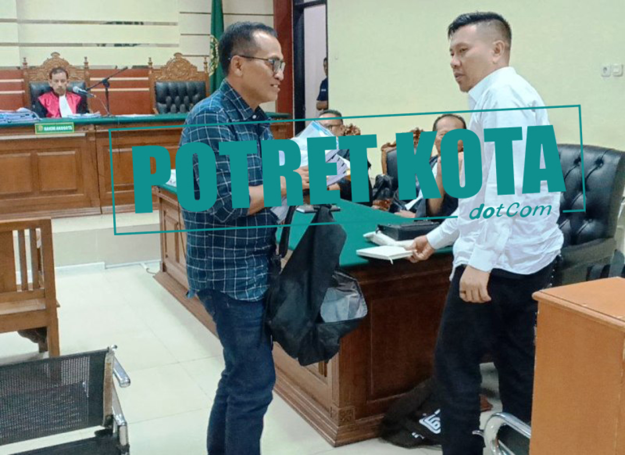 Terdakwa Hasanuddin Serahkan Uang ke Sae’an Choir Rp2,5 Miliar