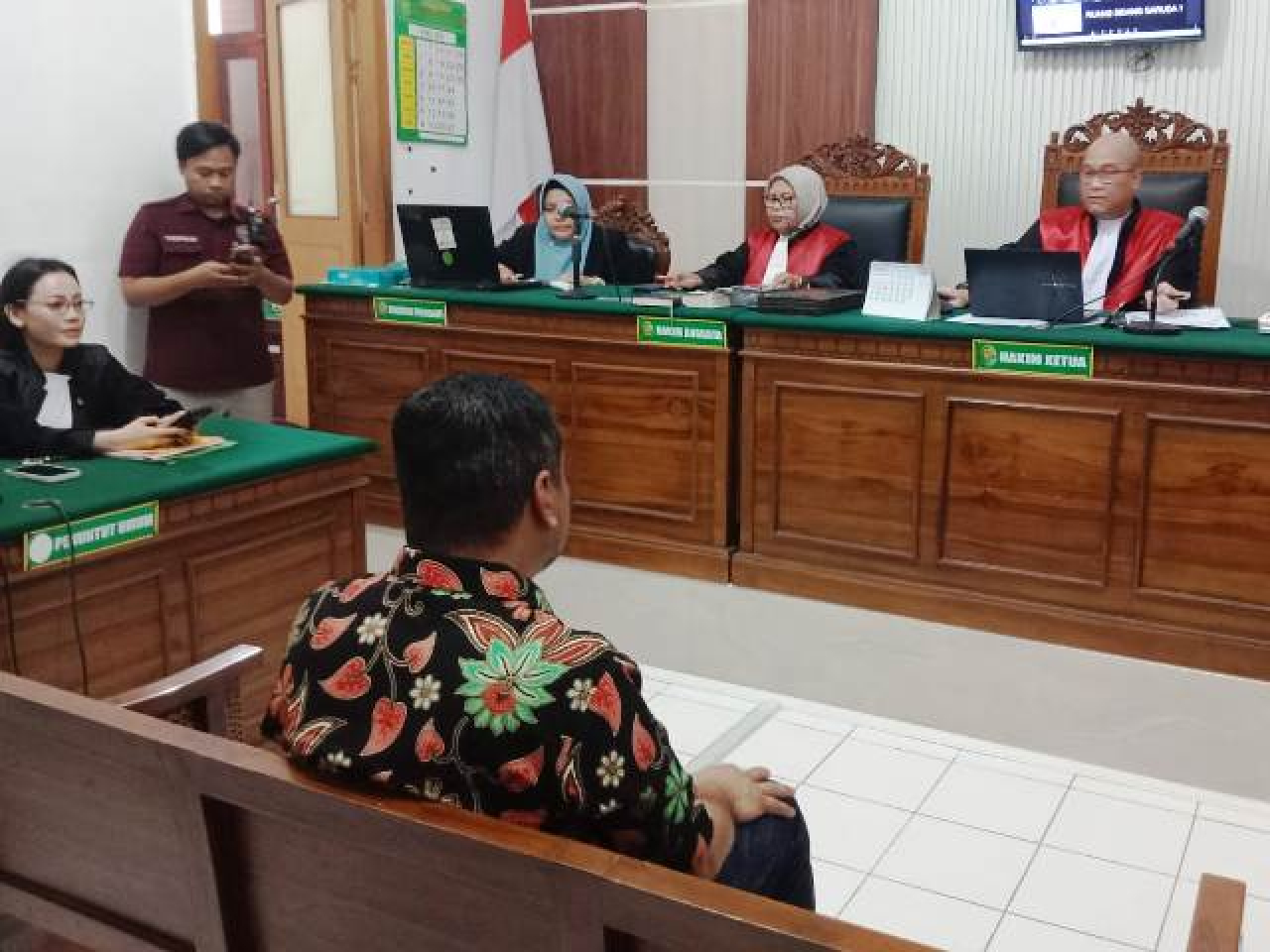Direktur Utama PT Nusa Maritim Logistik dan PT Eka Nusa Bahari Terbukti Melakukan Tindak Pidana