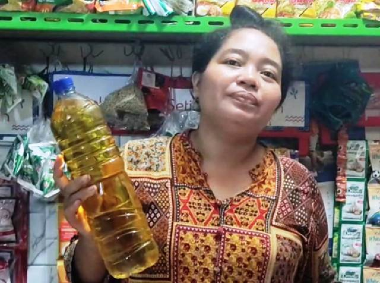 Kelangkaan Minyakita di Surabaya Picu Lonjakan Harga di Atas HET