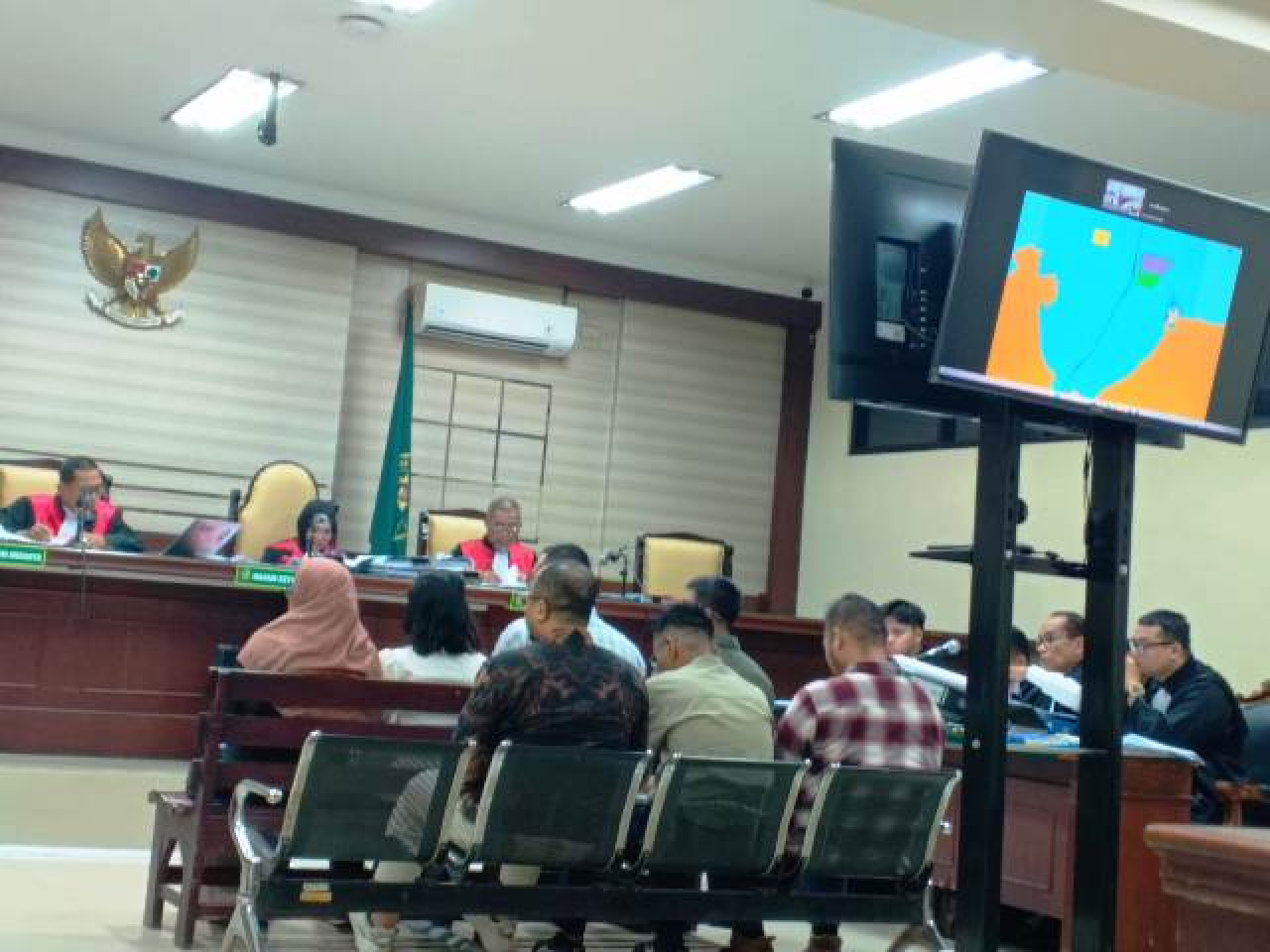 Manda Irianto, Dody Krismawela, Nashruddin Satrio Wibowo, Elok Kusumadewi, Catur Yuwono, Dedi Hendra Mustoffa dan Nina Septika Widyaningtyas.