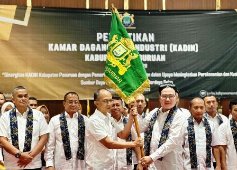 Bupati dan DPRD Saksikan Pelantikan Kadin Pasuruan