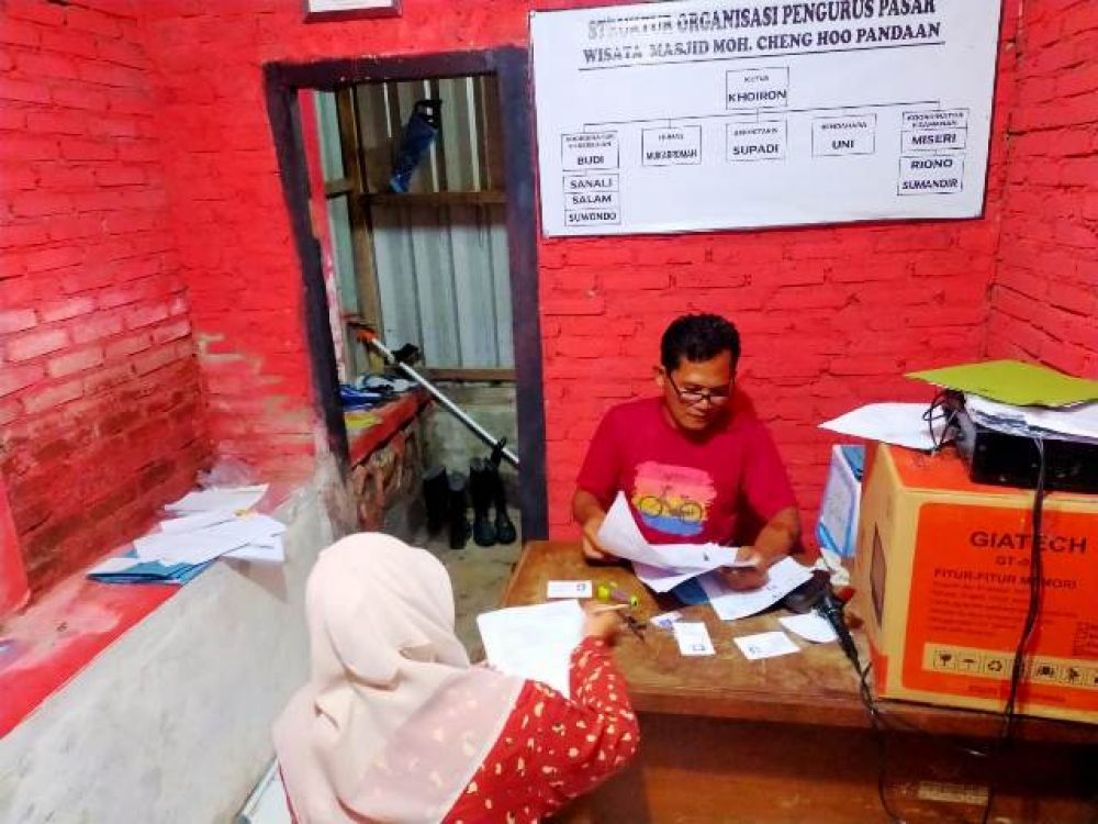 Layanan Kios Pasar Cheng Hoo Sampai Malam