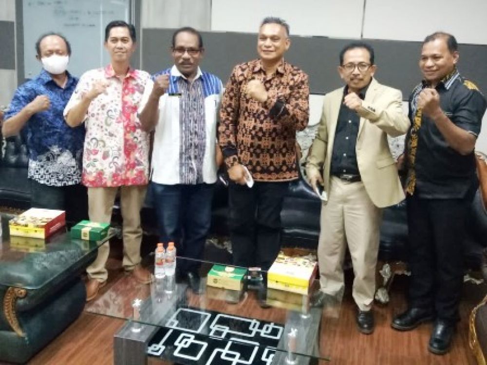 DPRD Dukung Kerjasama Surabaya dengan Sikka