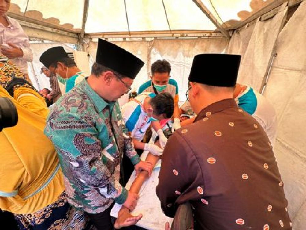 DPRD Kabupaten Pasuruan Gelar Khitan Masal Gratis