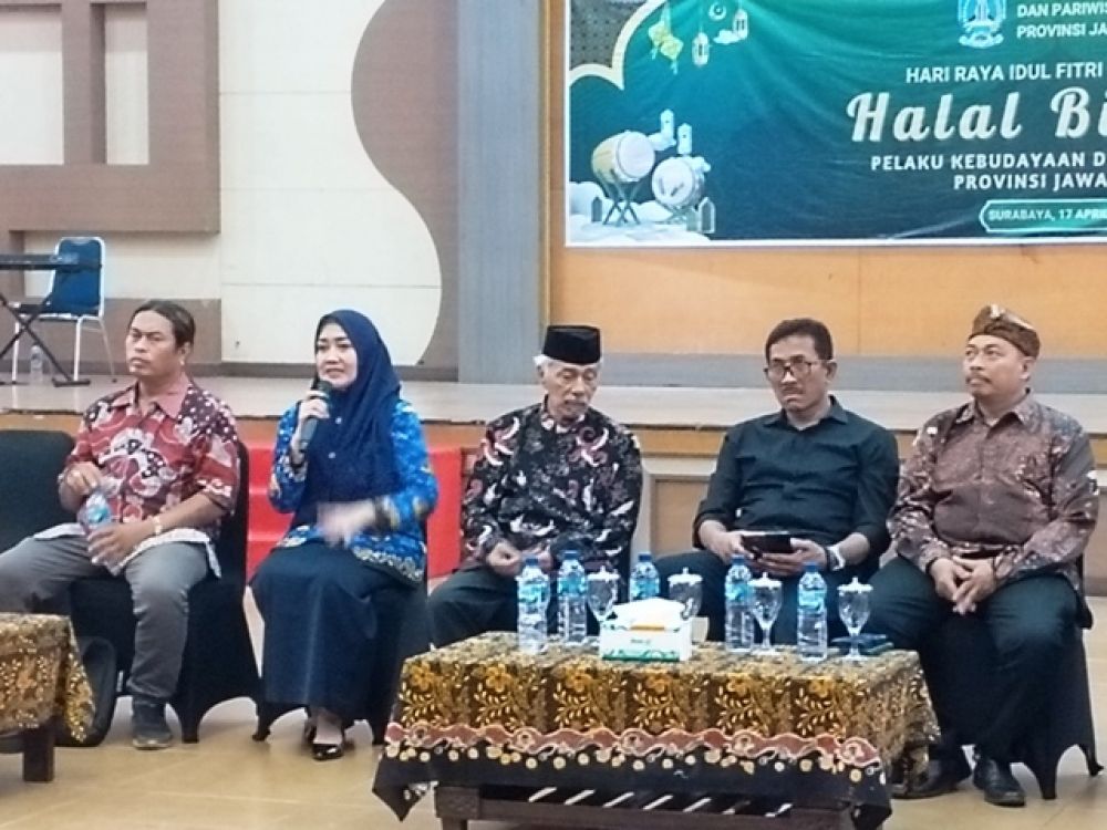 Evy Afianasari berdialog dengan pelaku kebudayaan dan pariwisata se Jawa Timur
