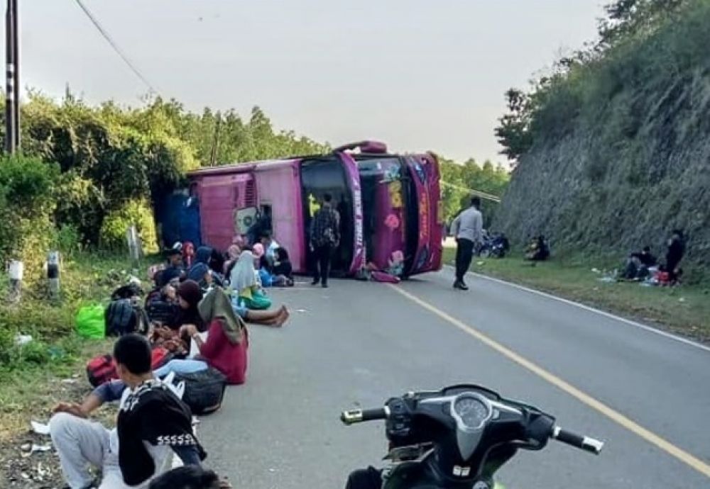 Kecelakaan Bus Tiara Mas di KM 59 