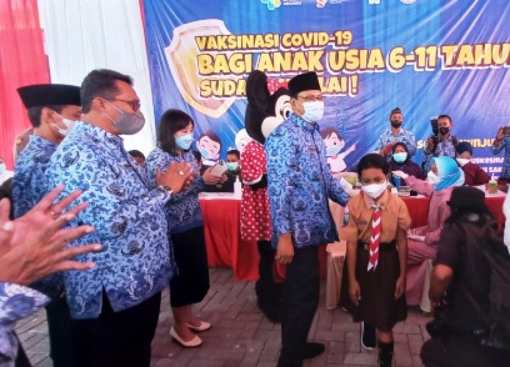 360 Anak SD Negeri Gentong Ikuti Vaksinasi