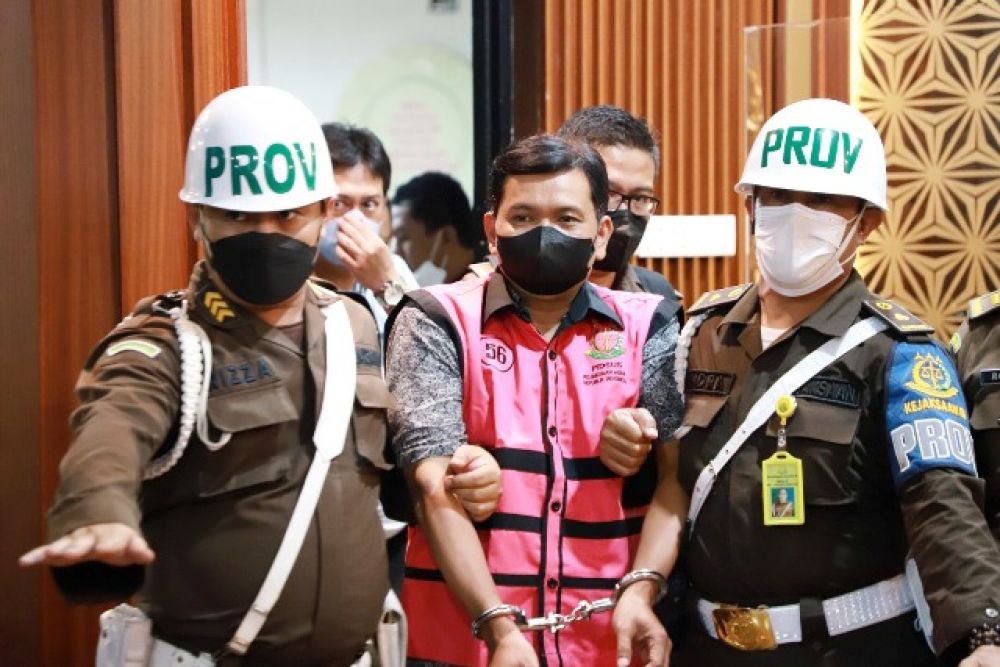 Korupsi Impor Baja Kepentingan BUMN