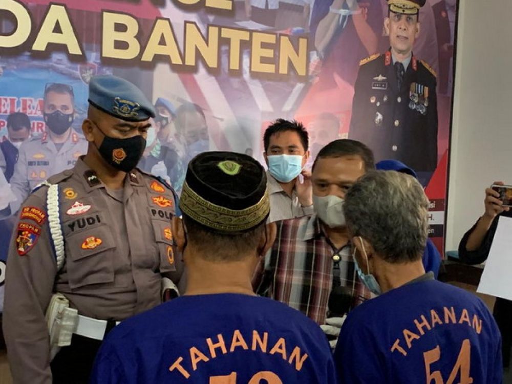Ditreskrimum Polda Banten saat merilis mafia tanah.