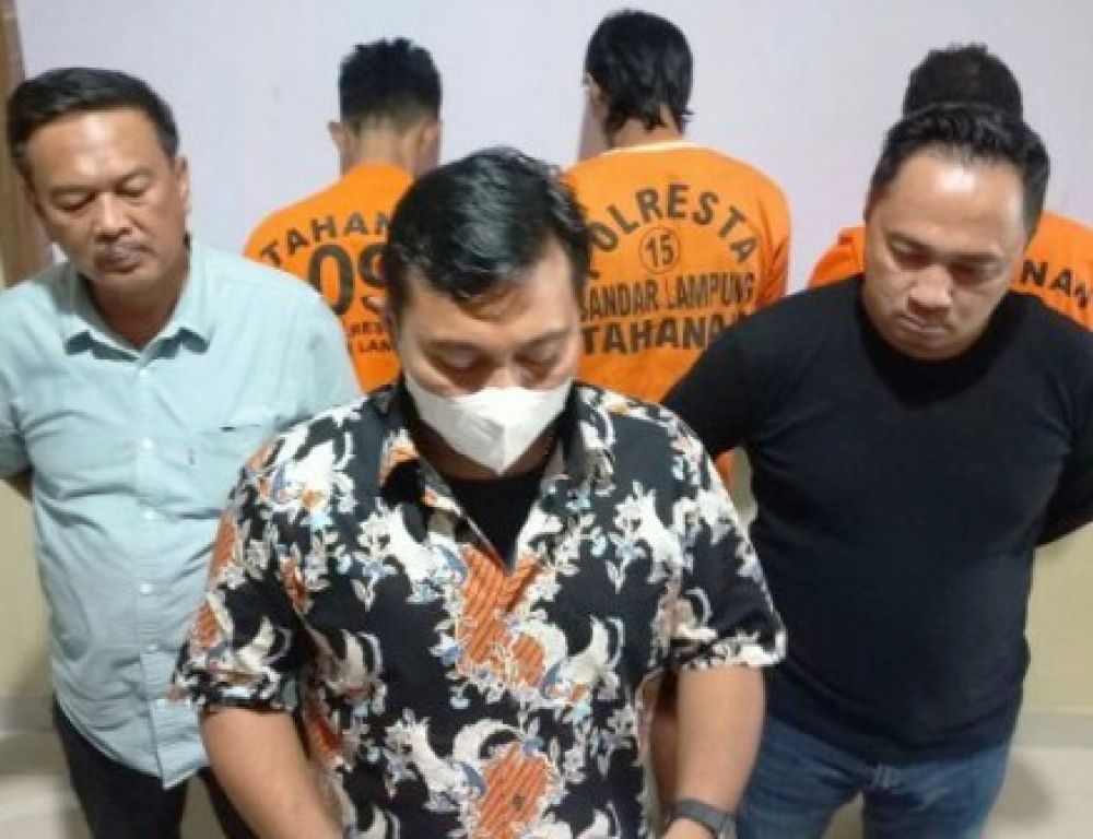MH, SF dan RH saat di Polresta Bandar Lampung