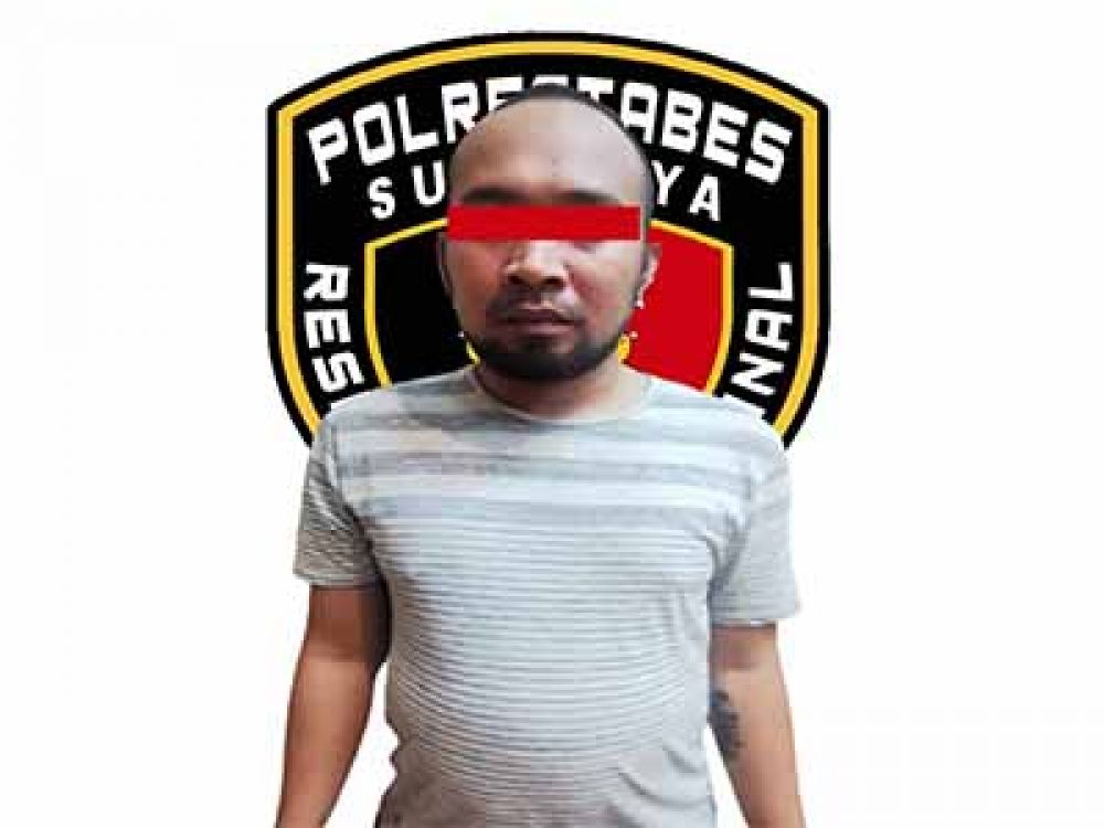 Tersangka OV, otak gembong Curanmor yang kerap menyasar wilayah Surabaya setelah ditangkap Sat Reskrim Polrestabes Surabaya.