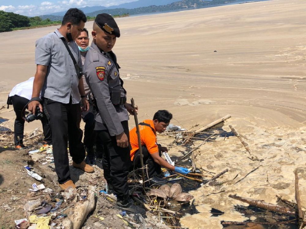 Dugaan Pencemaran Lingkungan di Teluk Bima