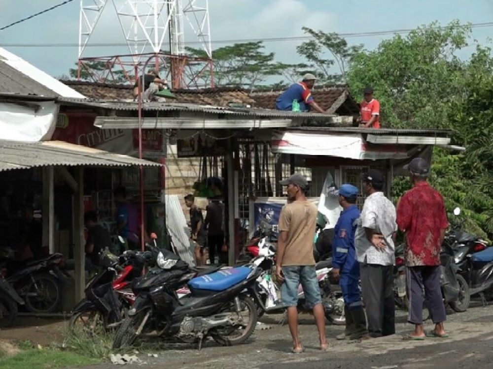 Puluhan Rumah Rusak Akibat Puting Beliung