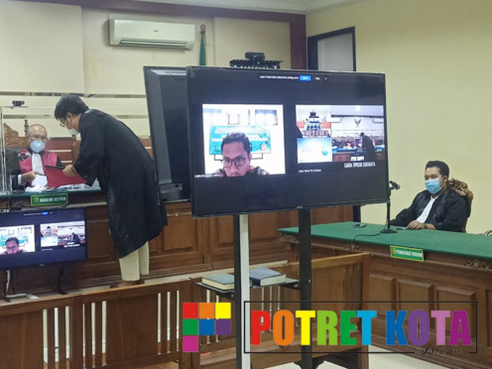 Tim pengacara serahkan pledoi ke Hakim