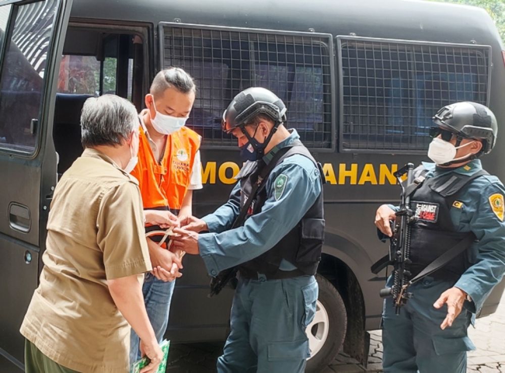Perusak Hutan Bukit Mangkol Bangka Ditahan